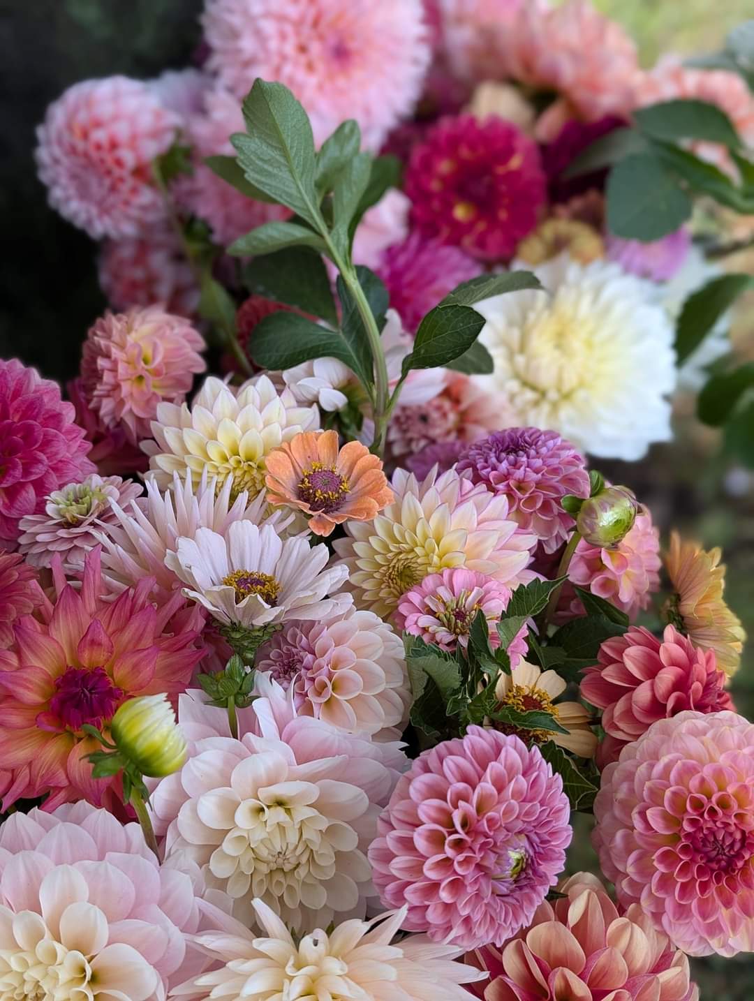 Bucket of Florals- Deposit
